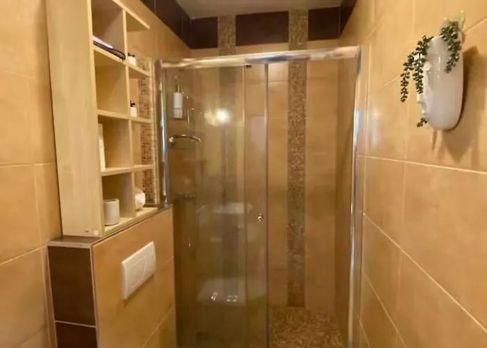 Adm Spacious In Center - Wifi, Coffee, Ac Daire *